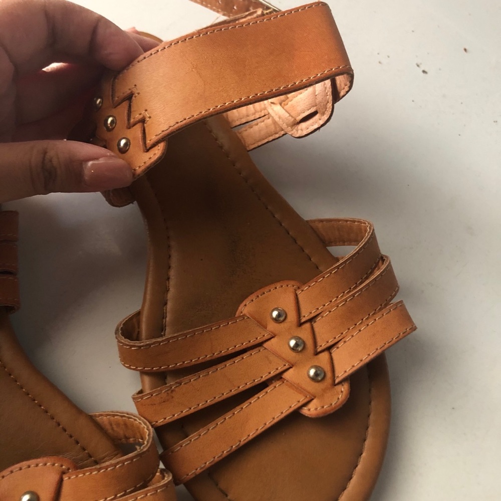 Sandals - Picture 4 of 4